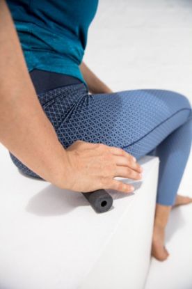 Bild von "MICRO", schwarz